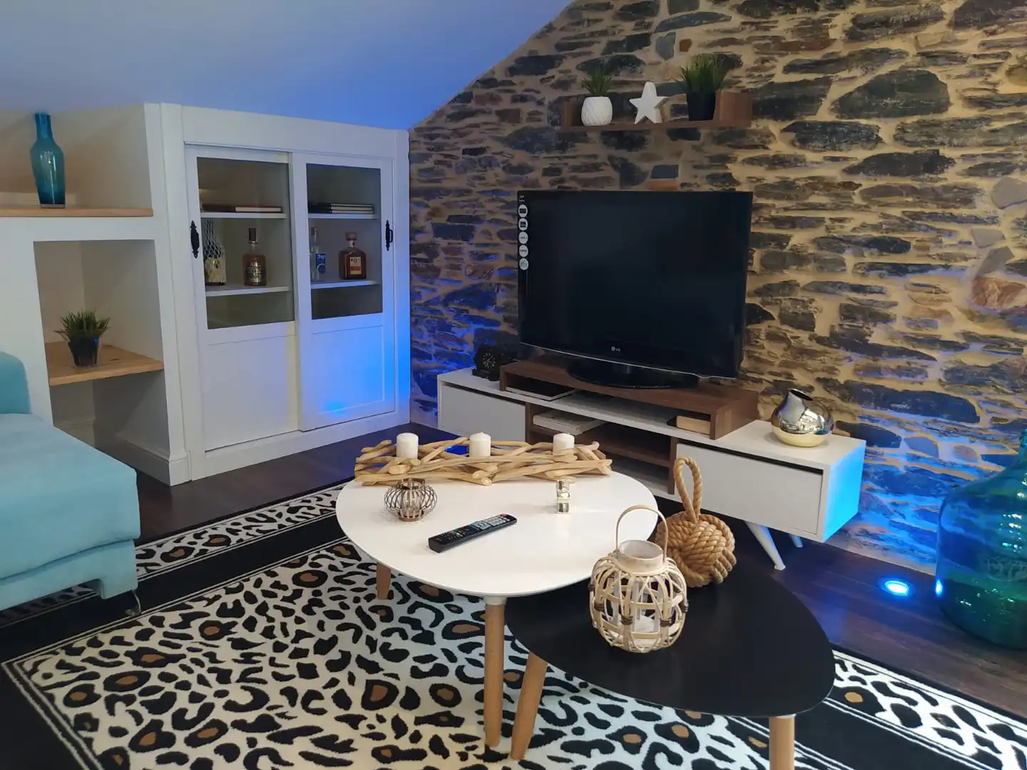 Sala de estar de Casa adosada en venta en Foz con Calefacción, Jardín privado y Terraza