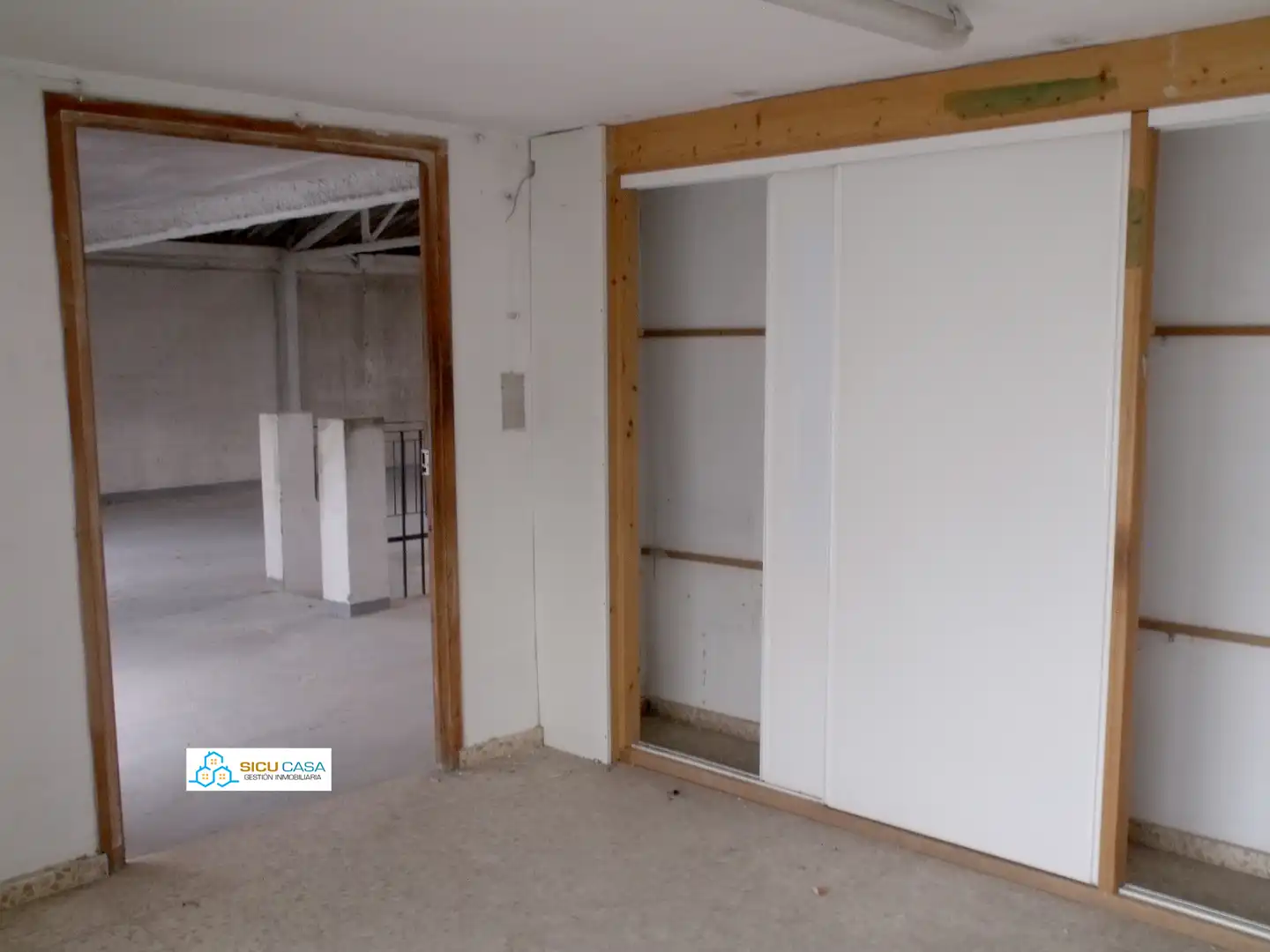 Industrial building for sale in Avenida Zodiaco, imagen 13