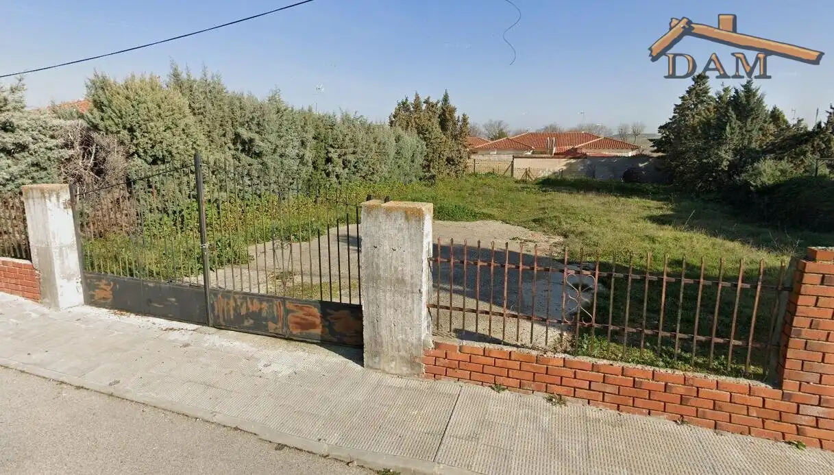 Residential zum Verkauf in Villamiel de Toledo