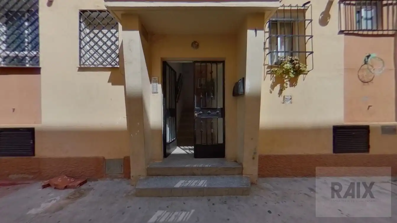 Flat for sale in Obispo Manuel Martínez
