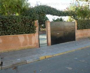 Vista exterior de Casa o xalet en venda en La Antilla amb Aire condicionat i Terrassa