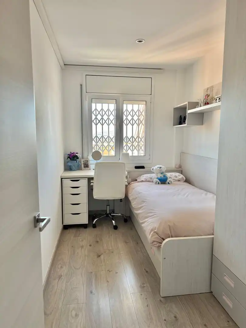 Schlafzimmer von Wohnung zum Verkauf in Malgrat de Mar mit Heizung, Balkon und Gemeinschaftspool