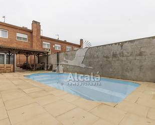 Piscina de Casa adosada en venda en Torrejón del Rey amb Calefacció i Piscina