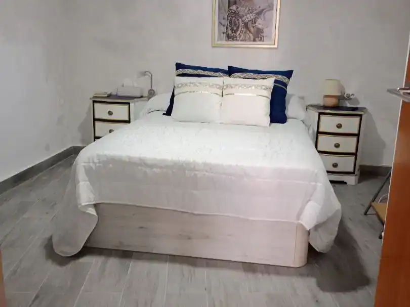 Schlafzimmer von Country house zur Miete in Algueña mit Möbliert