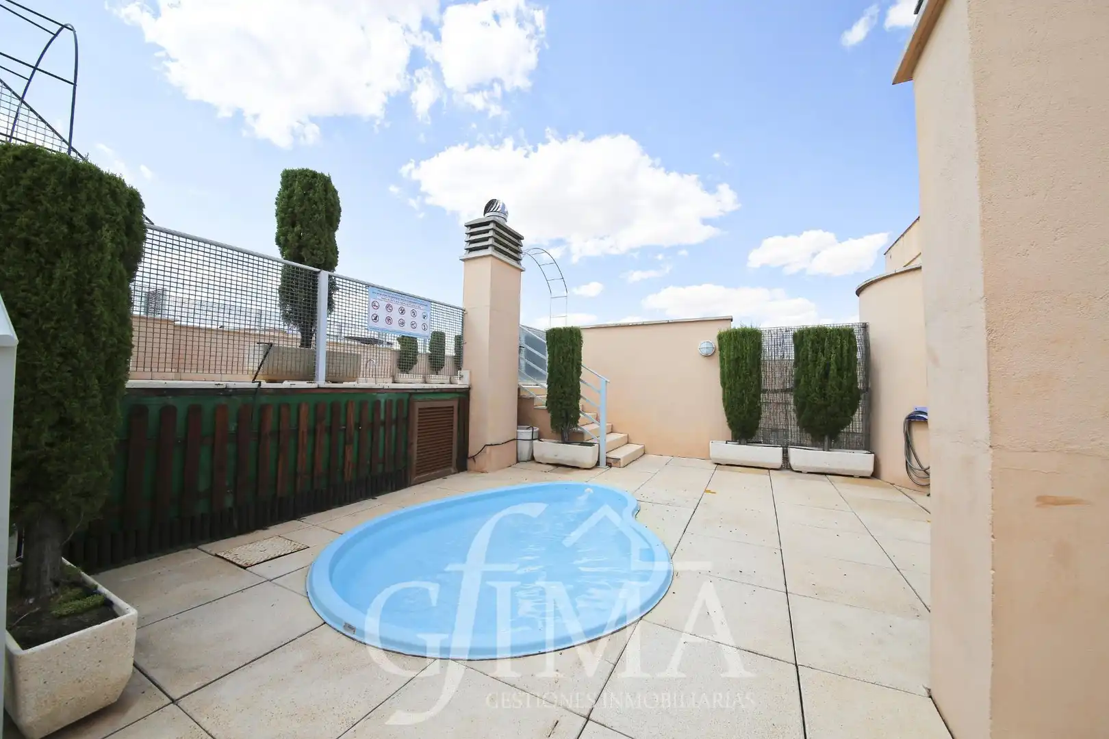 Garden of Flat for sale in Tomelloso  with Air Conditioner, Heating and Parquet flooring
