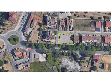 Haus mit Garten zum Verkauf in Calle Mercè Rodoreda 4