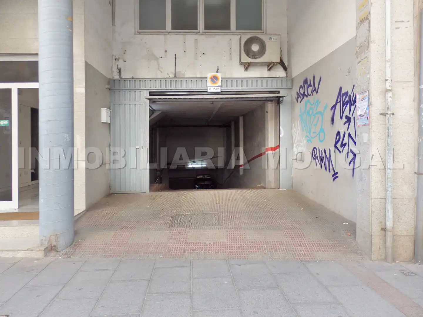 Garage zur Miete in Carrer de Joaquim Rubió i Ors, 298, Centre