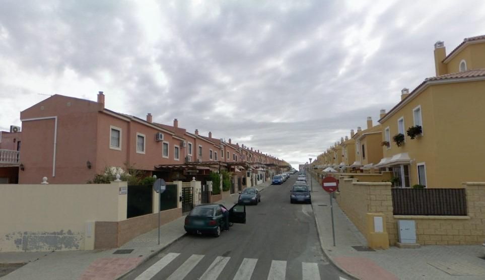 Single-family semi-detached for sale in Mairena del Alcor