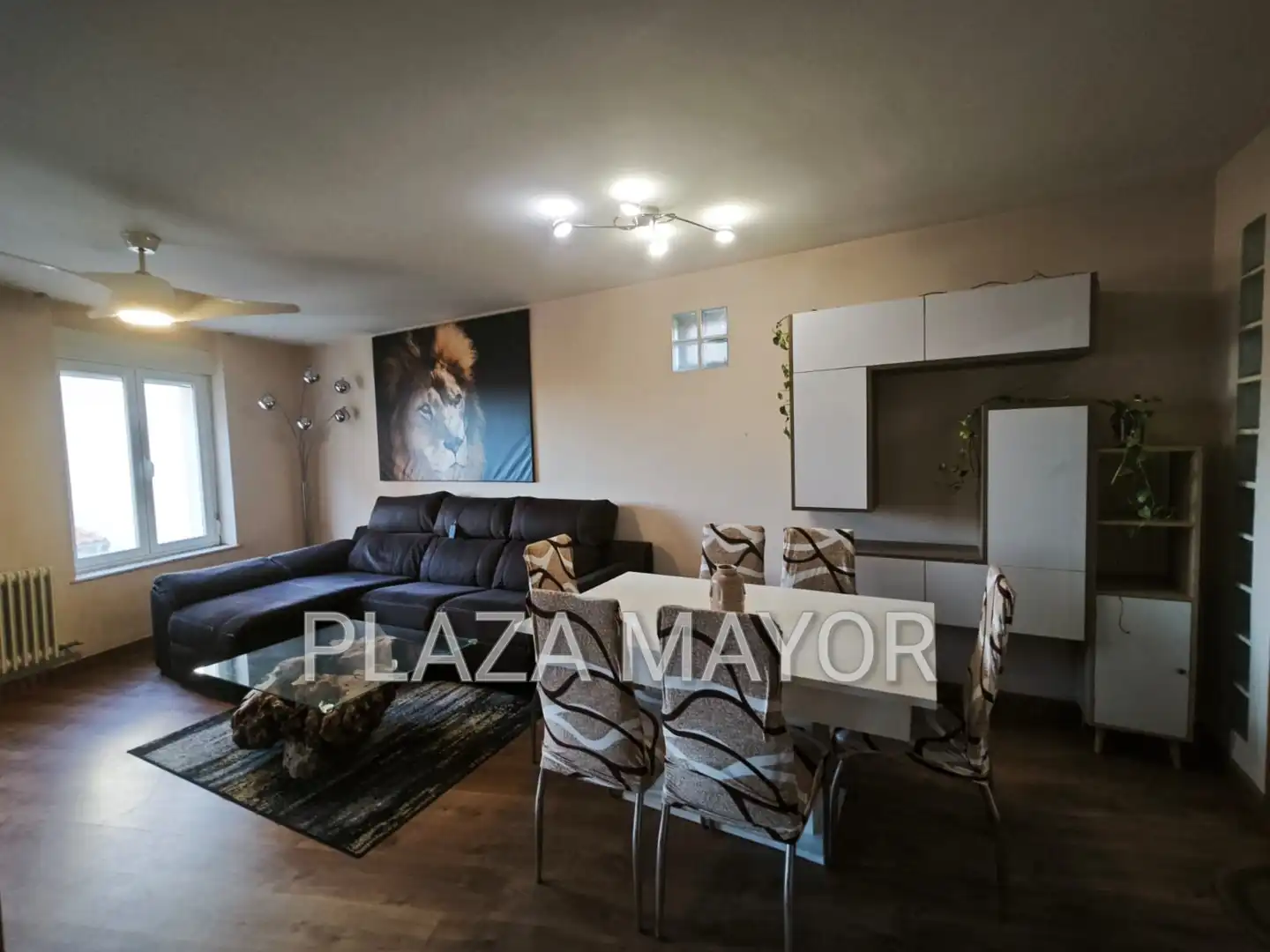 Sala de estar de Piso en venta en Salamanca con Calefacción, Parquet y Amueblado
