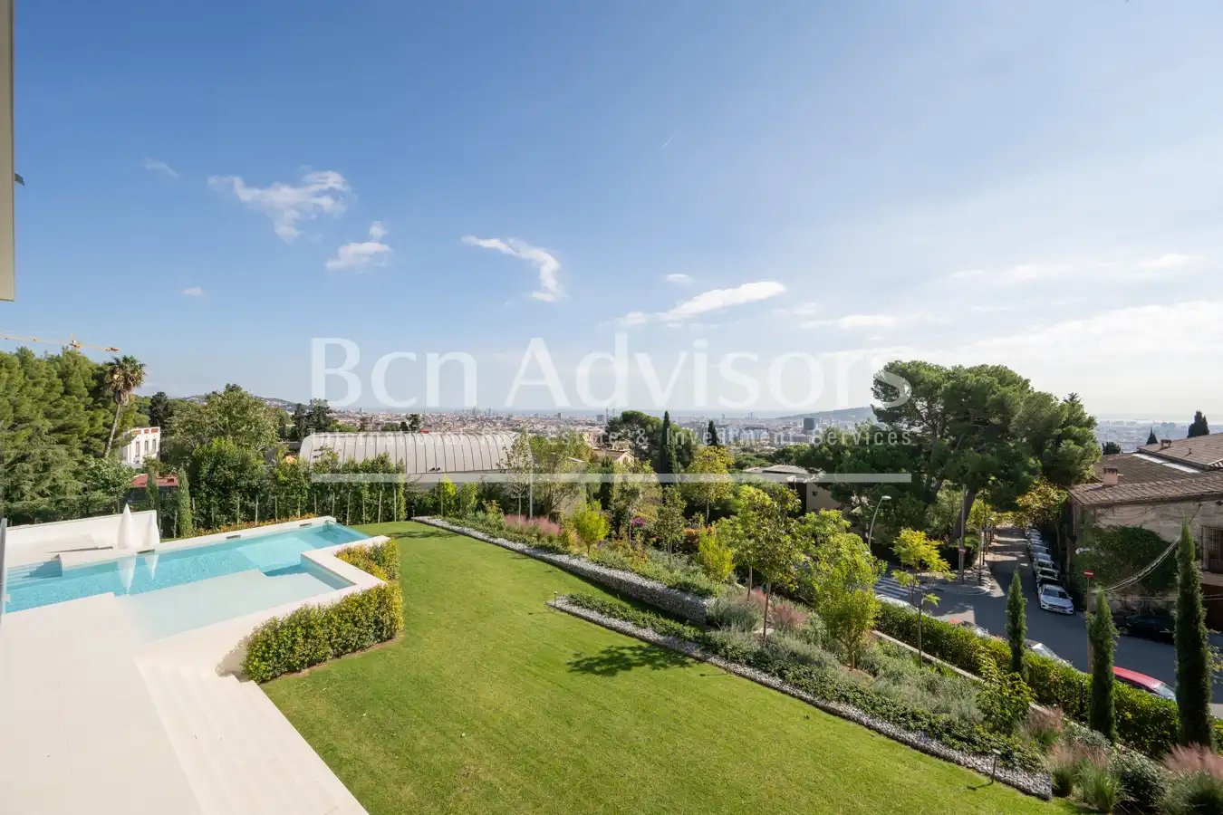 Jardín de Casa o chalet en venta en Barcelona con Aire acondicionado, Calefacción y Jardín privado