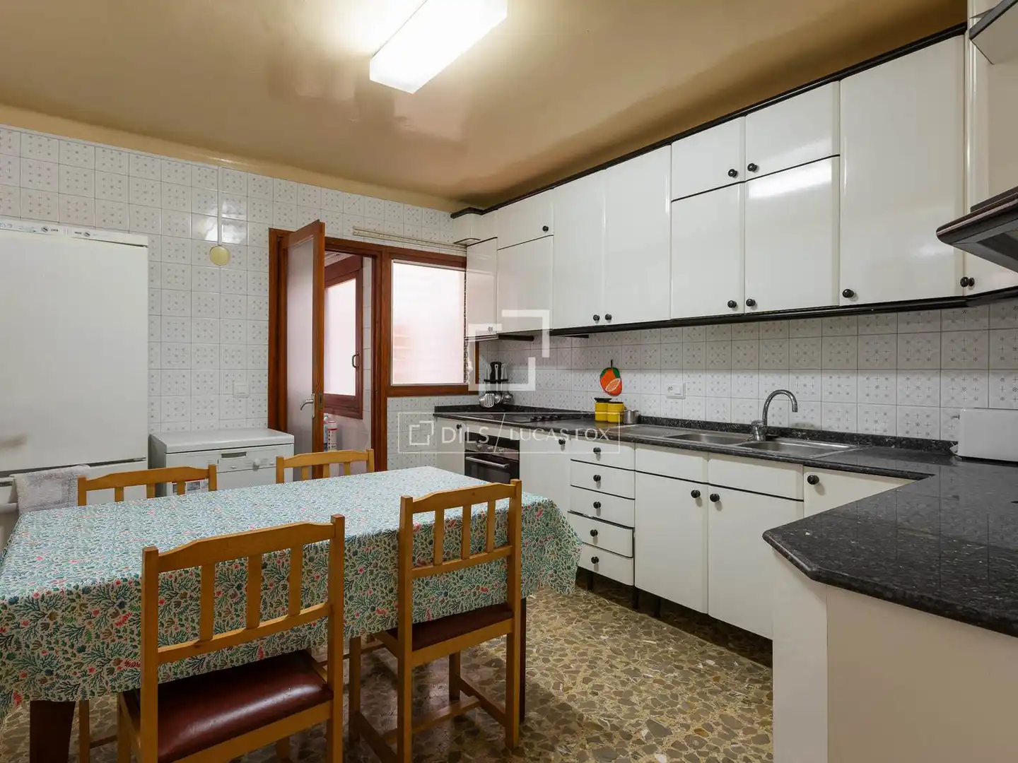 Kitchen of Flat for sale in Eivissa  with Air Conditioner, Terrace and Furnished