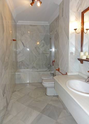 Piso en Alquiler en Calle Císter en Centro Histórico