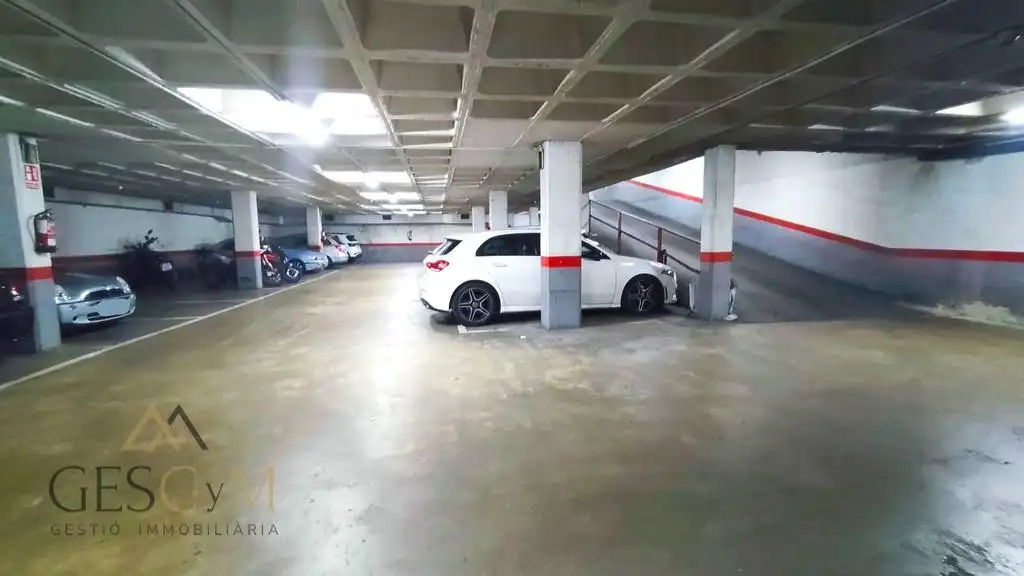 Einzelparkplatz zum Verkauf in Carrer del Mestre Joan Corrales, imagen 5