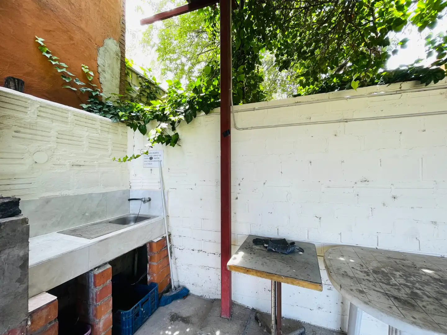 Garden of Flat for sale in Cadrete  with Air Conditioner, Heating and Private garden
