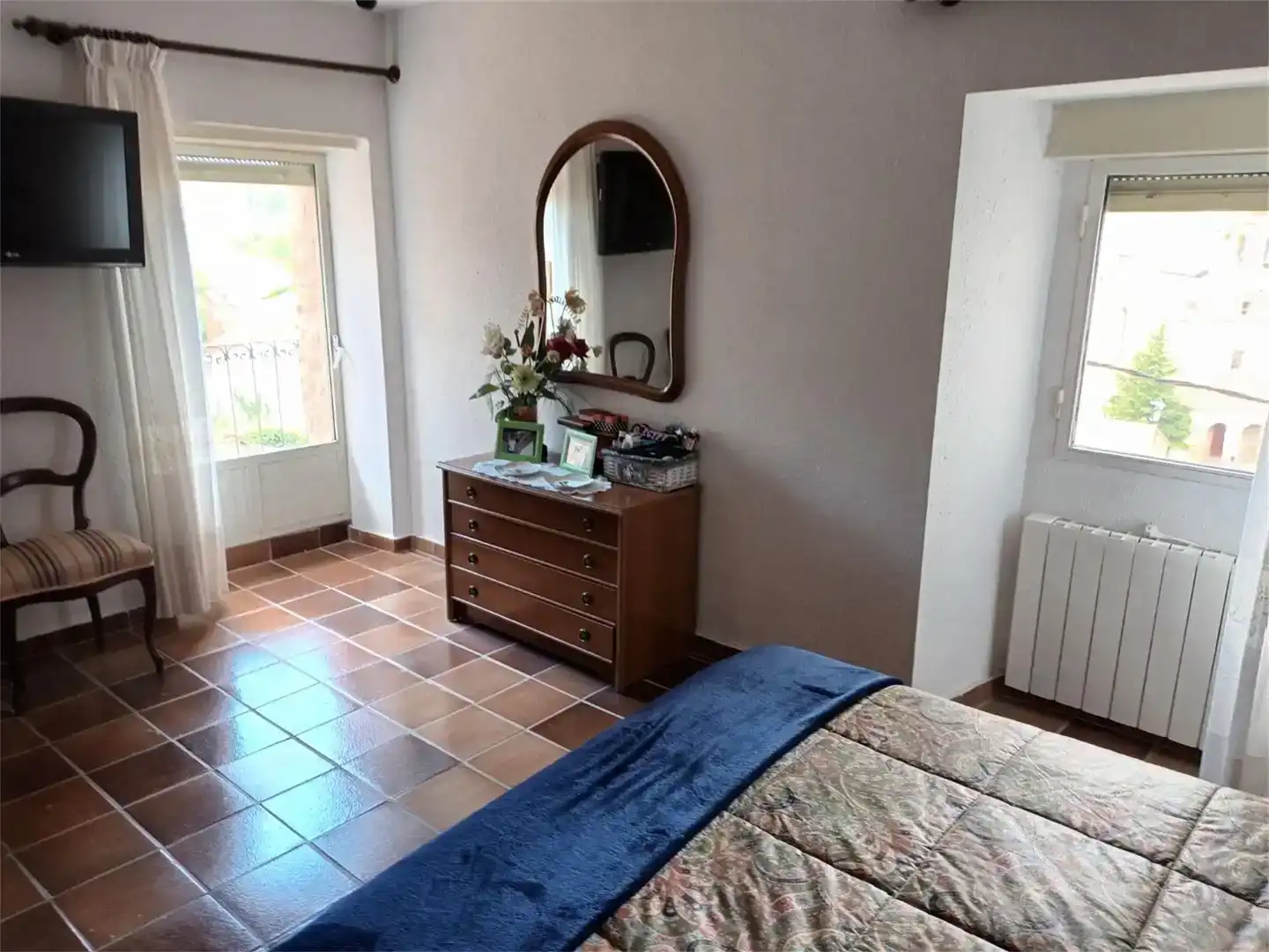Habitación de Piso en venta en Oyón-Oion con Trastero y Amueblado