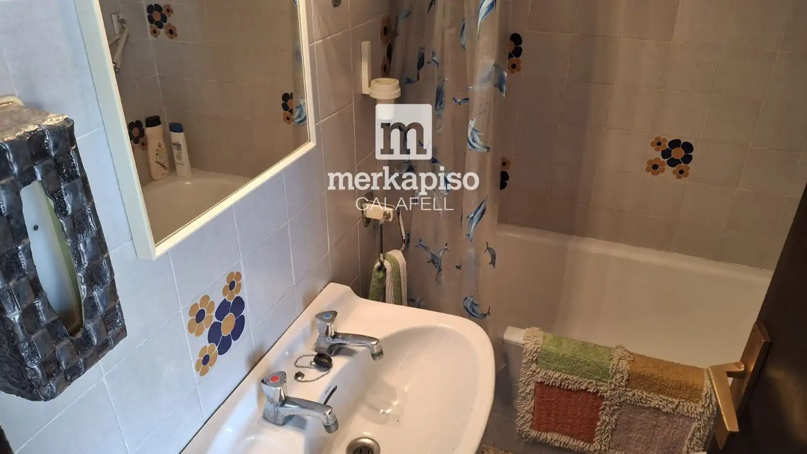 Baño de Apartamento en venta en El Vendrell con Terraza y Trastero
