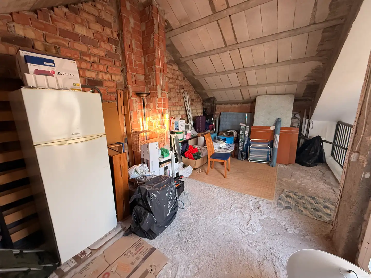 Casa adosada en venta en Carrión de los Céspedes con Terraza