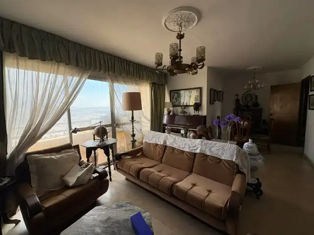 Flat with lift for sale in Calle Emilio Burgos, imagen 4