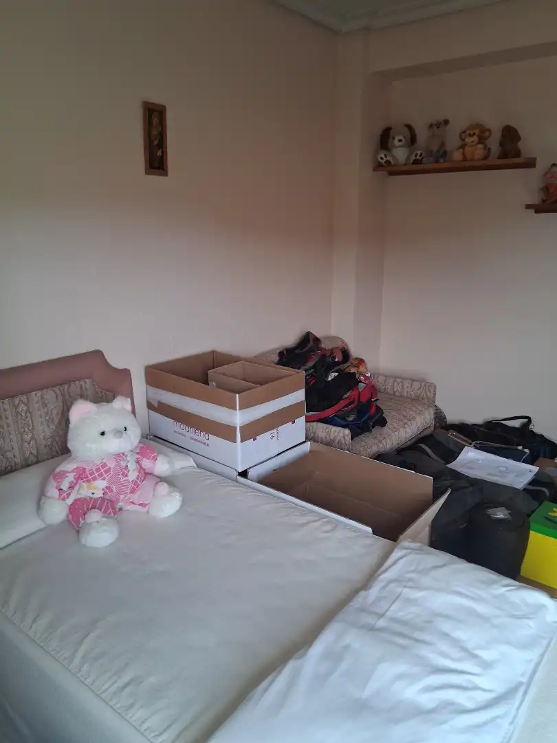 Schlafzimmer von Wohnung zum Verkauf in Madrid mit Heizung, Parkett und Ofen