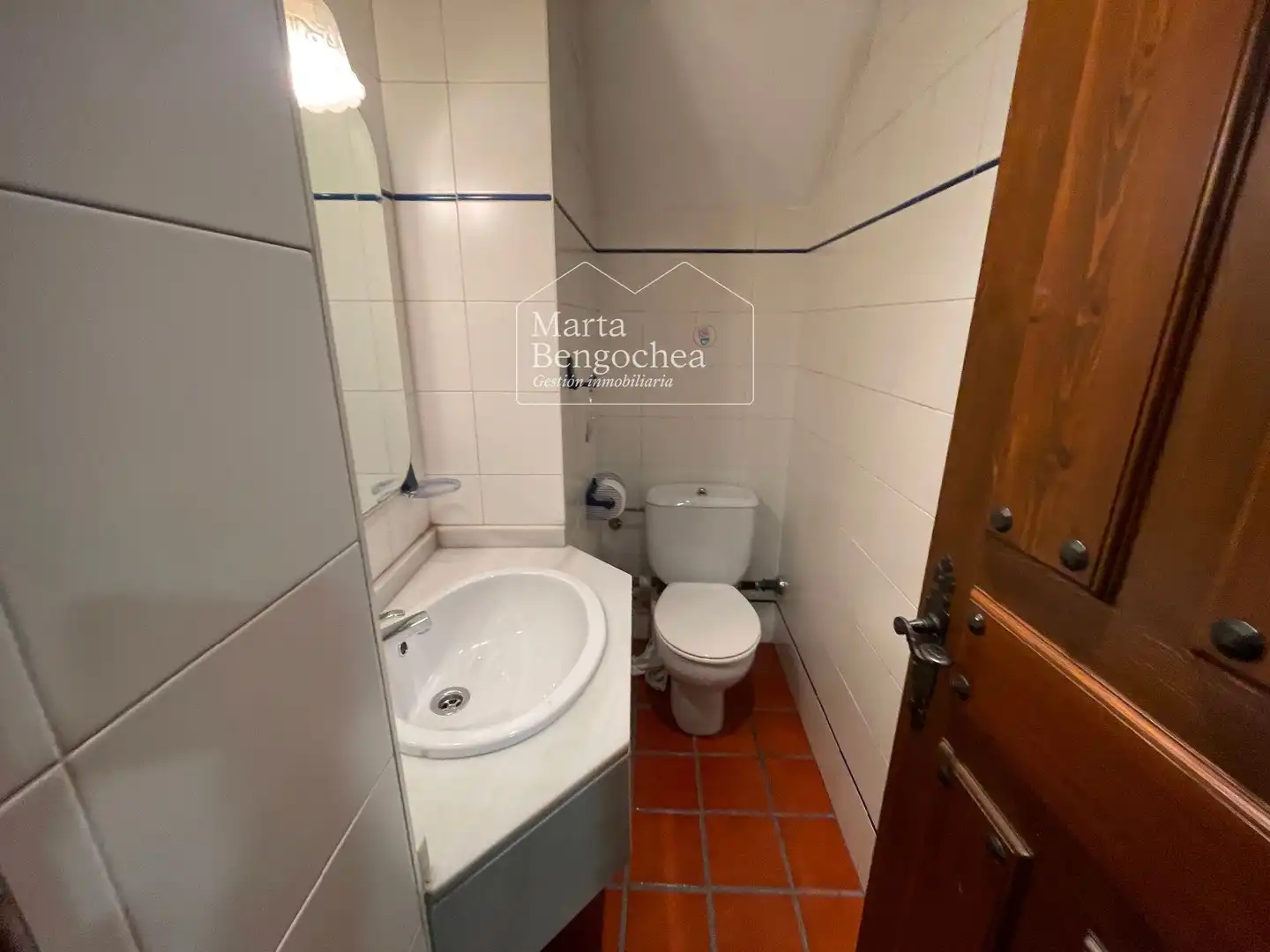 Casa adosada en venta en CALLE MENDIZABALA, Mendizorrotza - Armentia