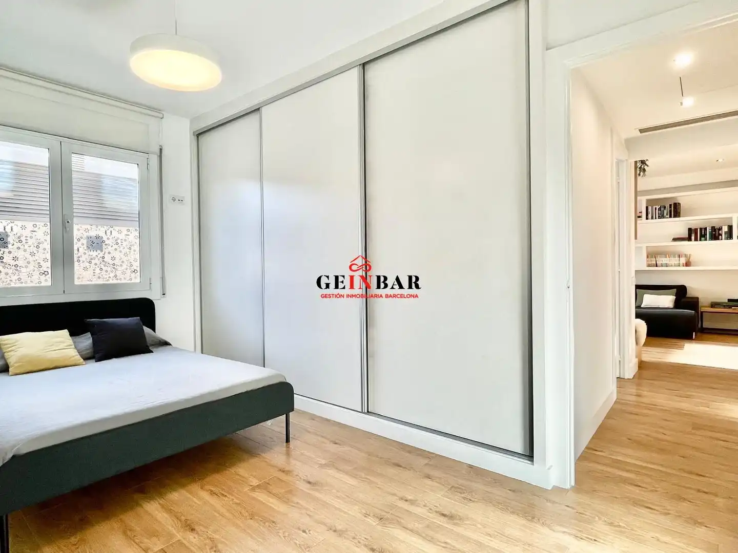 Wohnung zum Verkauf in Barcelona mit Klimaanlage, Heizung und Parkett