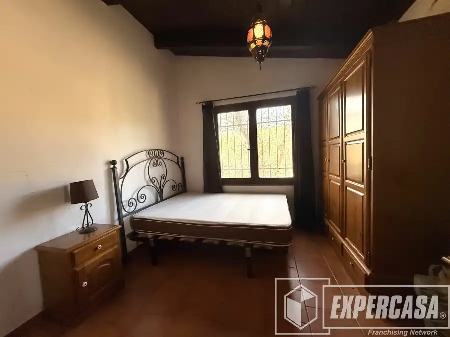 Dormitori de Casa o xalet en venda en Pedralba amb Calefacció i Terrassa