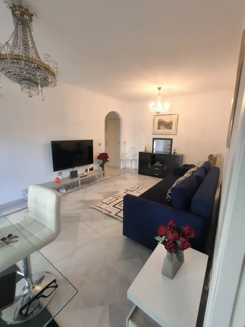 Sala d'estar de Apartament de lloguer en Marbella amb Aire condicionat, Calefacció i Terrassa