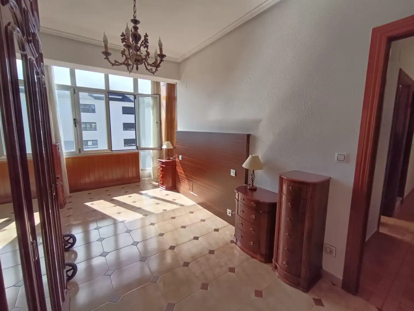 Habitación de Piso en venta en Avilés con Calefacción y Terraza