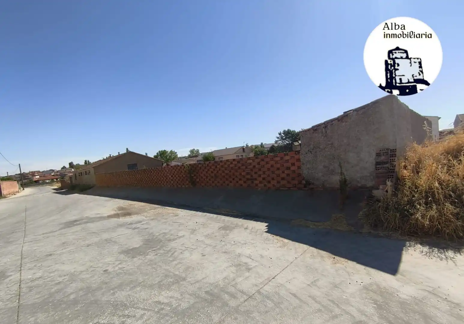 Aparcament de Terreny industrial en venda en Valdecarros