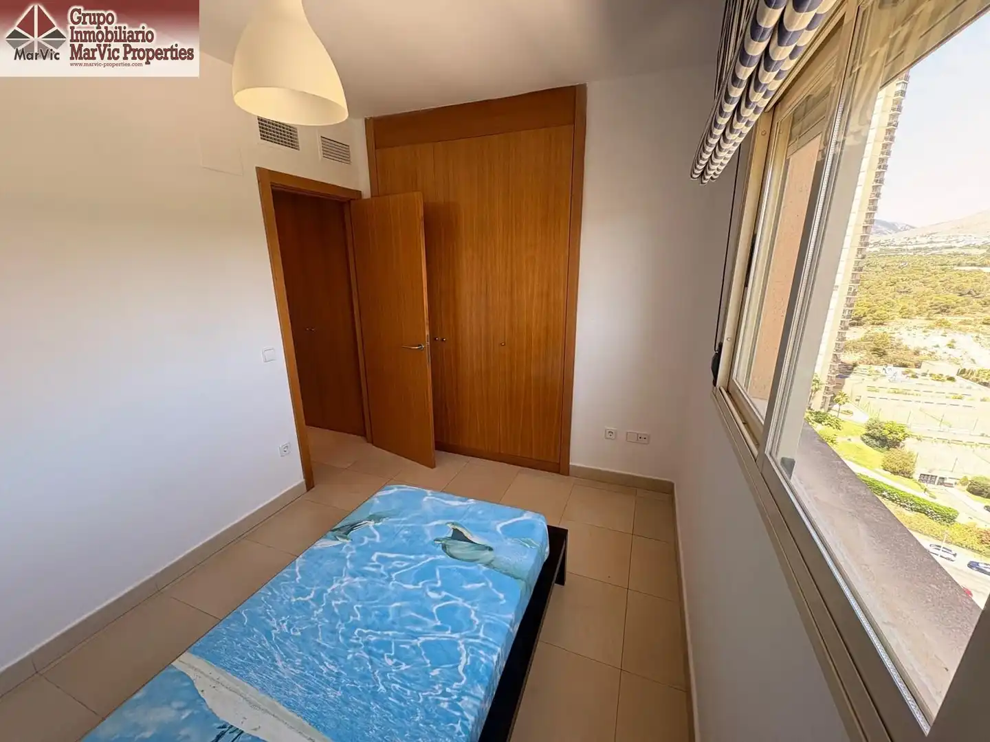 Dormitori de Pis en venda en Benidorm amb Aire condicionat, Terrassa i Moblat