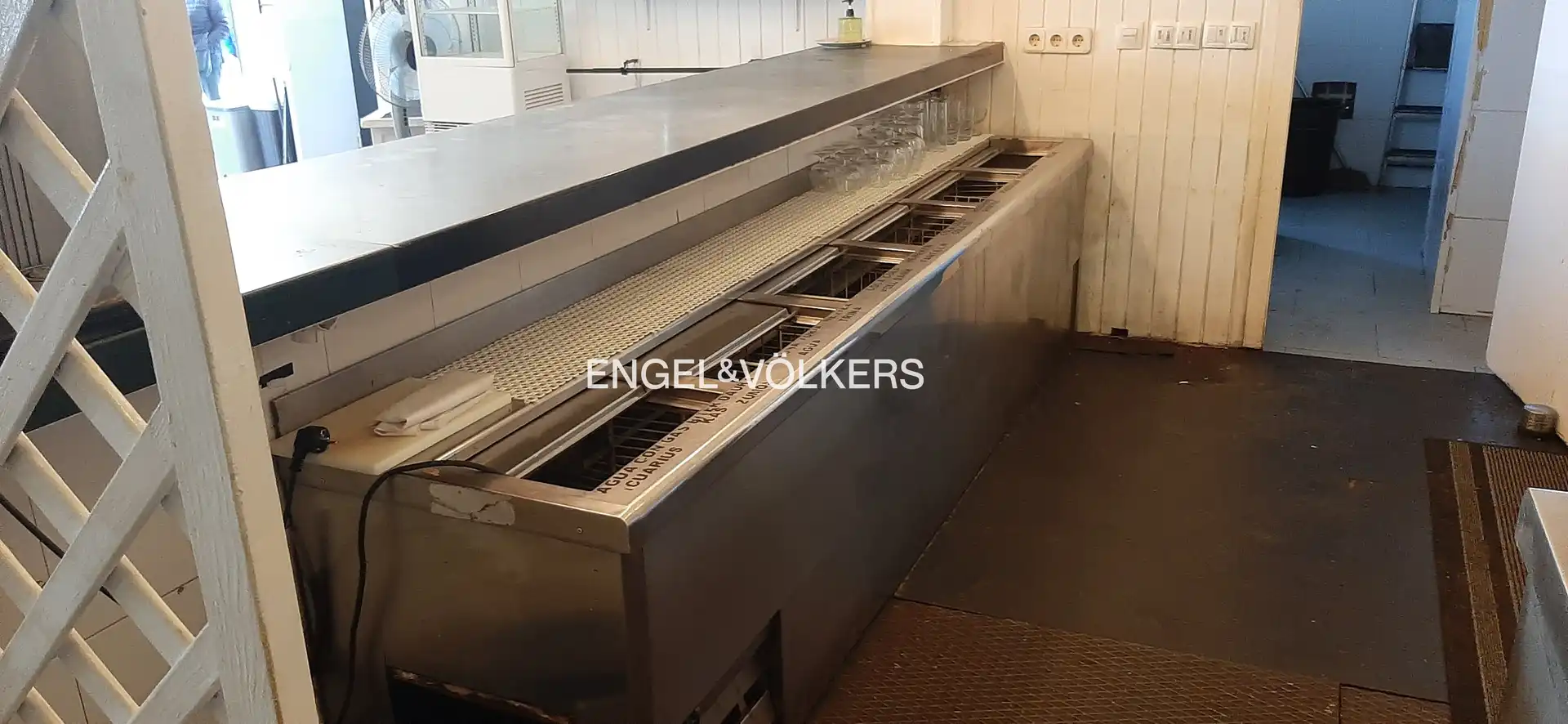 Business premises for sale in Centre - Eixample – Can Llobet, imagen 7