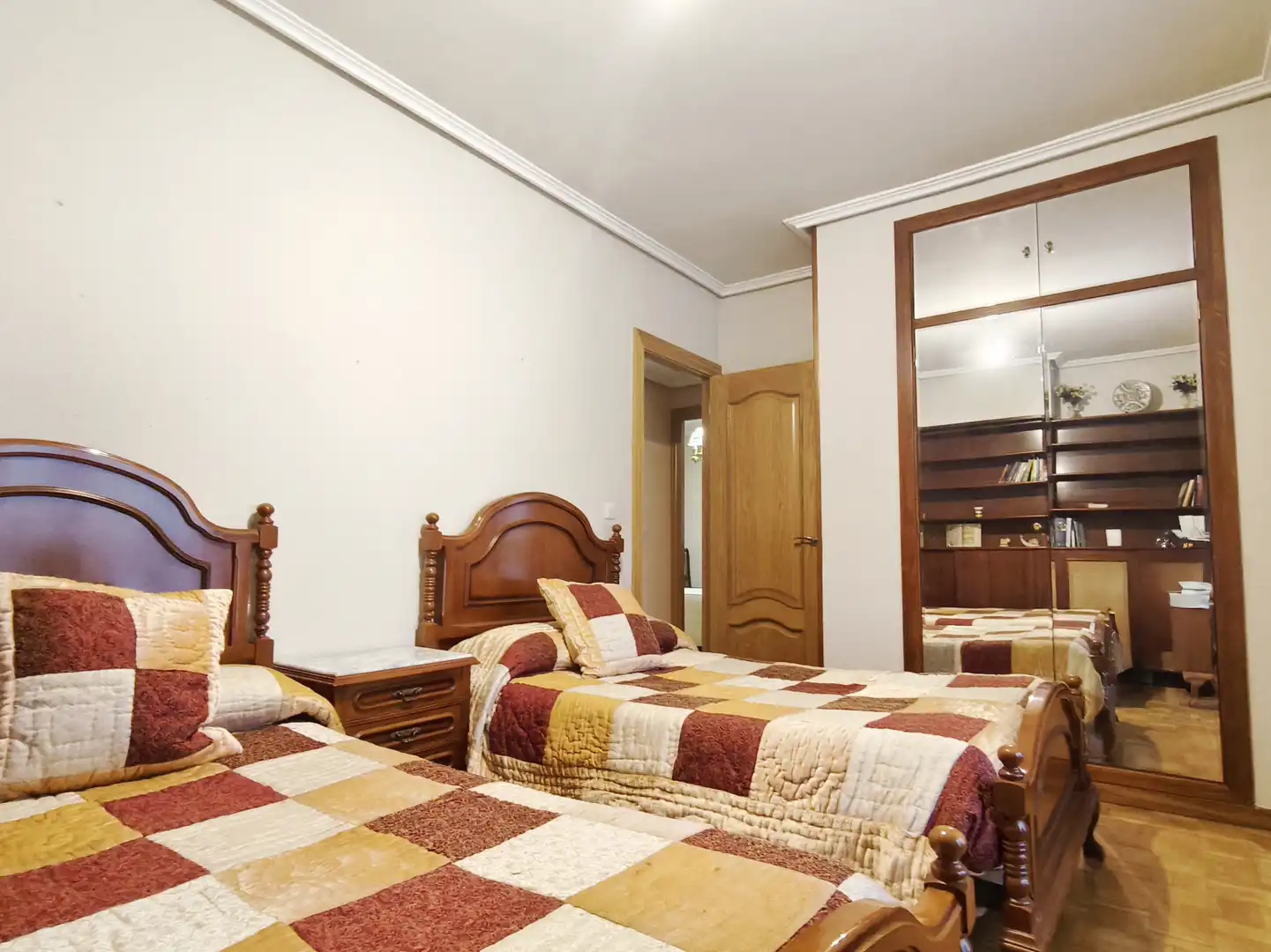 Bedroom of Flat for sale in  Logroño  with Heating, Parquet flooring and Terrace