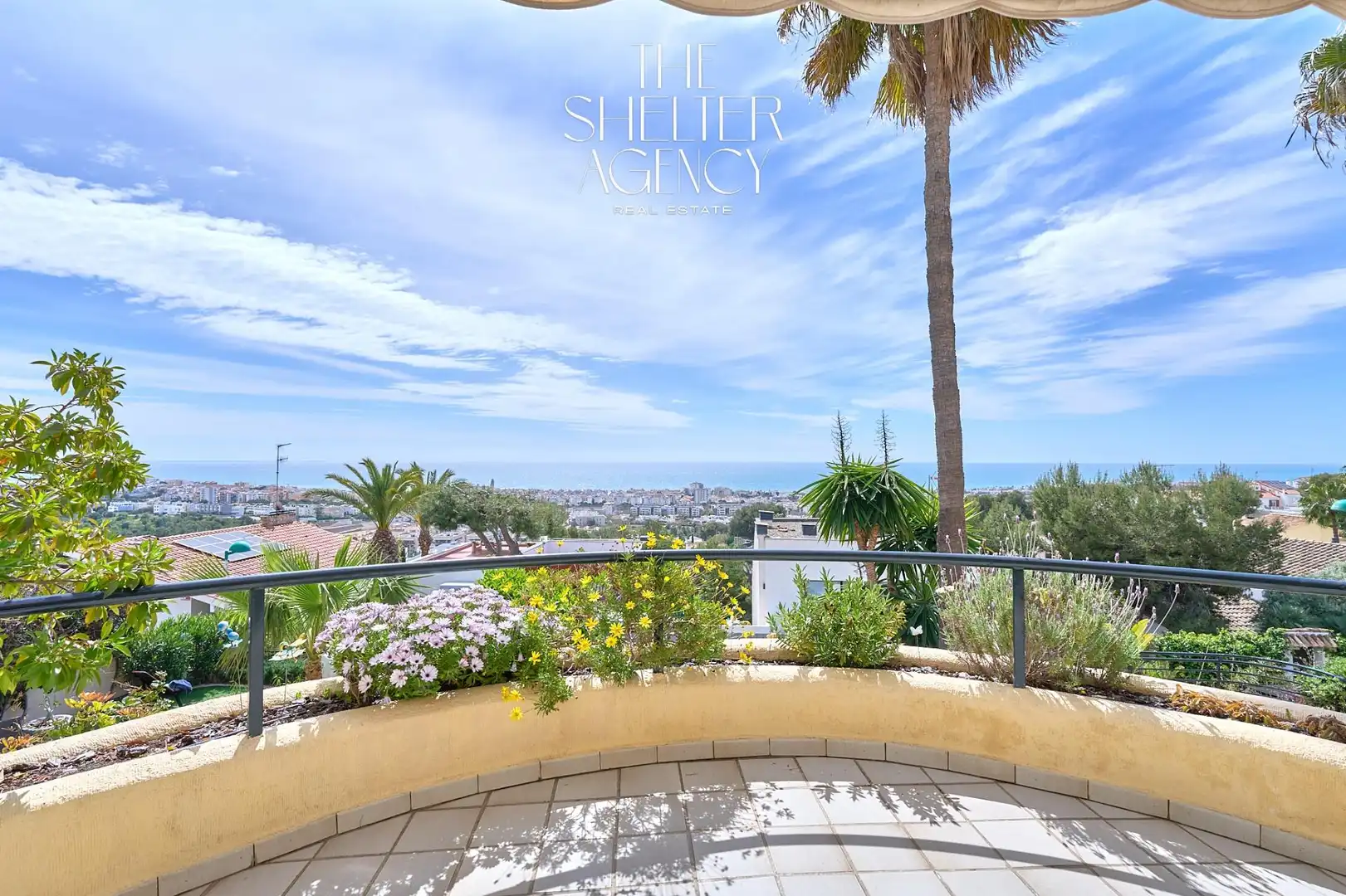 Terrassa de Casa adosada en venda en Sitges amb Calefacció, Jardí privat i Terrassa