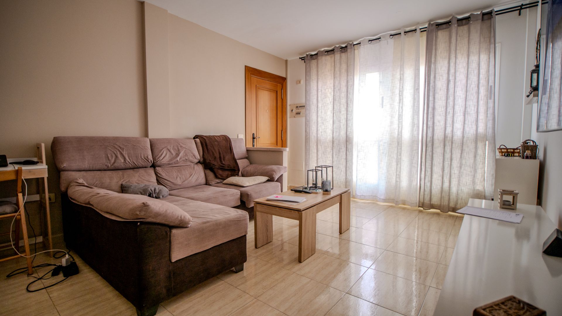 Living room of Flat for sale in Puerto del Rosario  with Terrace, Furnished and Oven