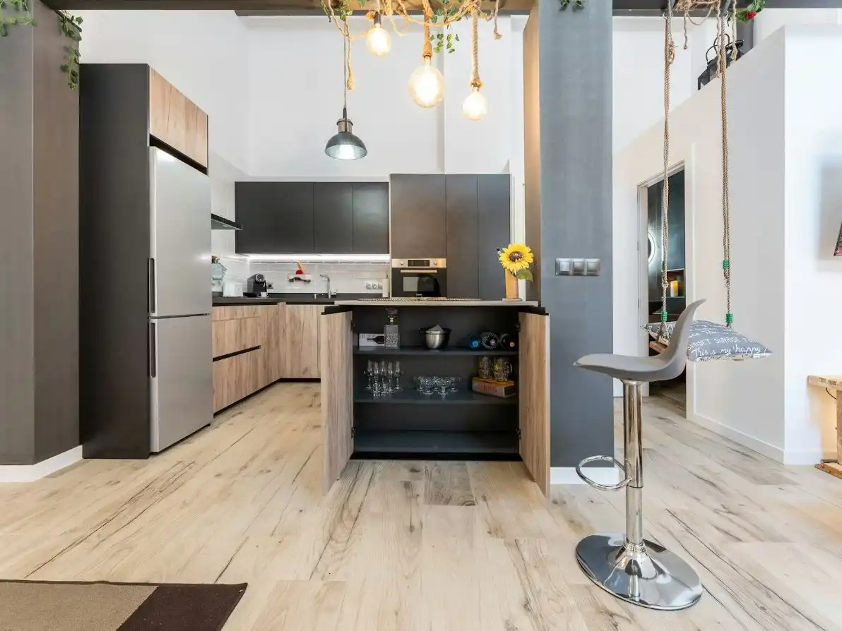 Cocina de Estudio de alquiler en Málaga con Aire acondicionado, Calefacción y Parquet