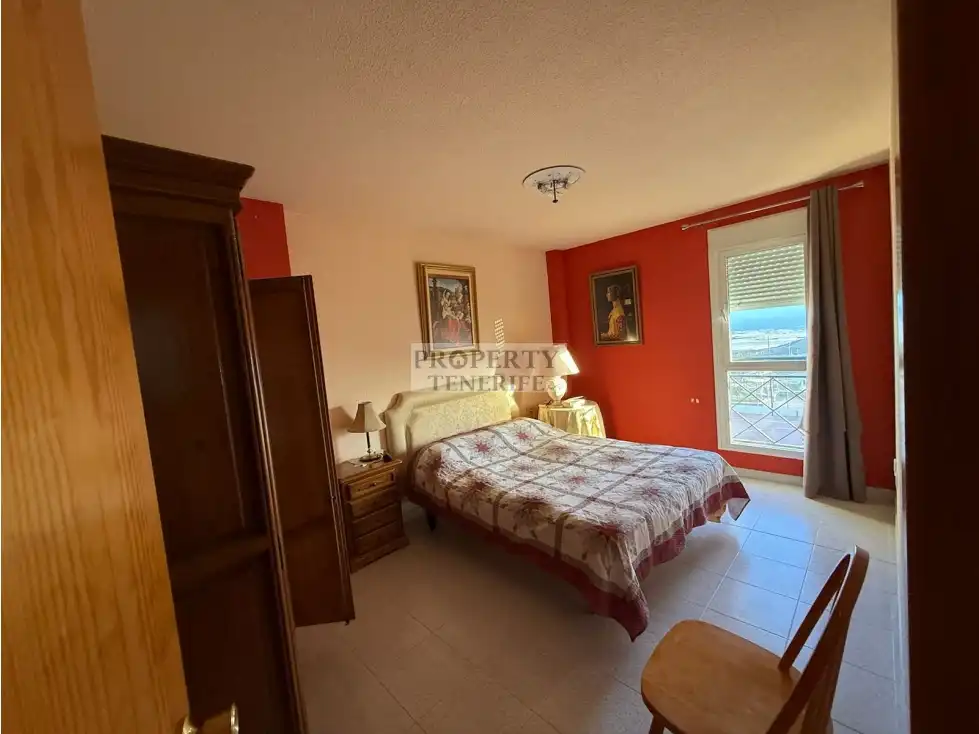 Bedroom of Flat for sale in Arona  with Terrace and Furnished