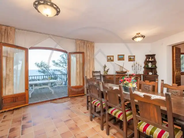 Esszimmer von Haus oder Chalet zum Verkauf in Palafrugell mit Klimaanlage, Heizung und Privatgarten