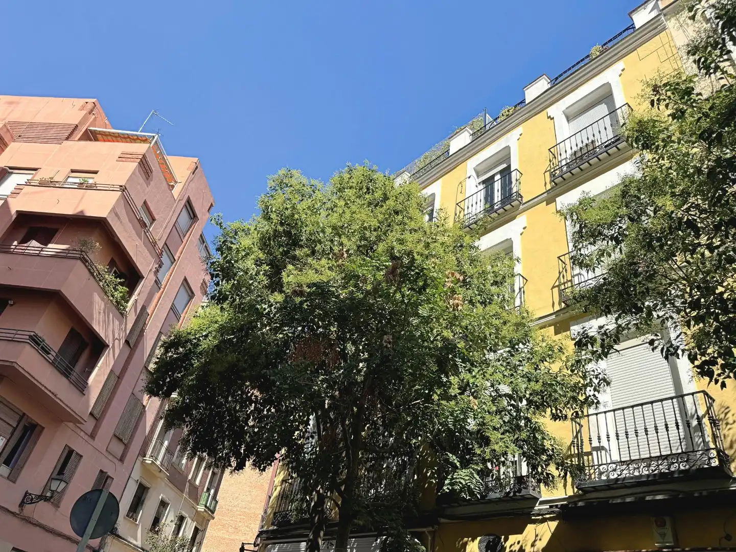 Vista exterior de Piso de alquiler en Madrid con Aire acondicionado, Calefacción y Terraza