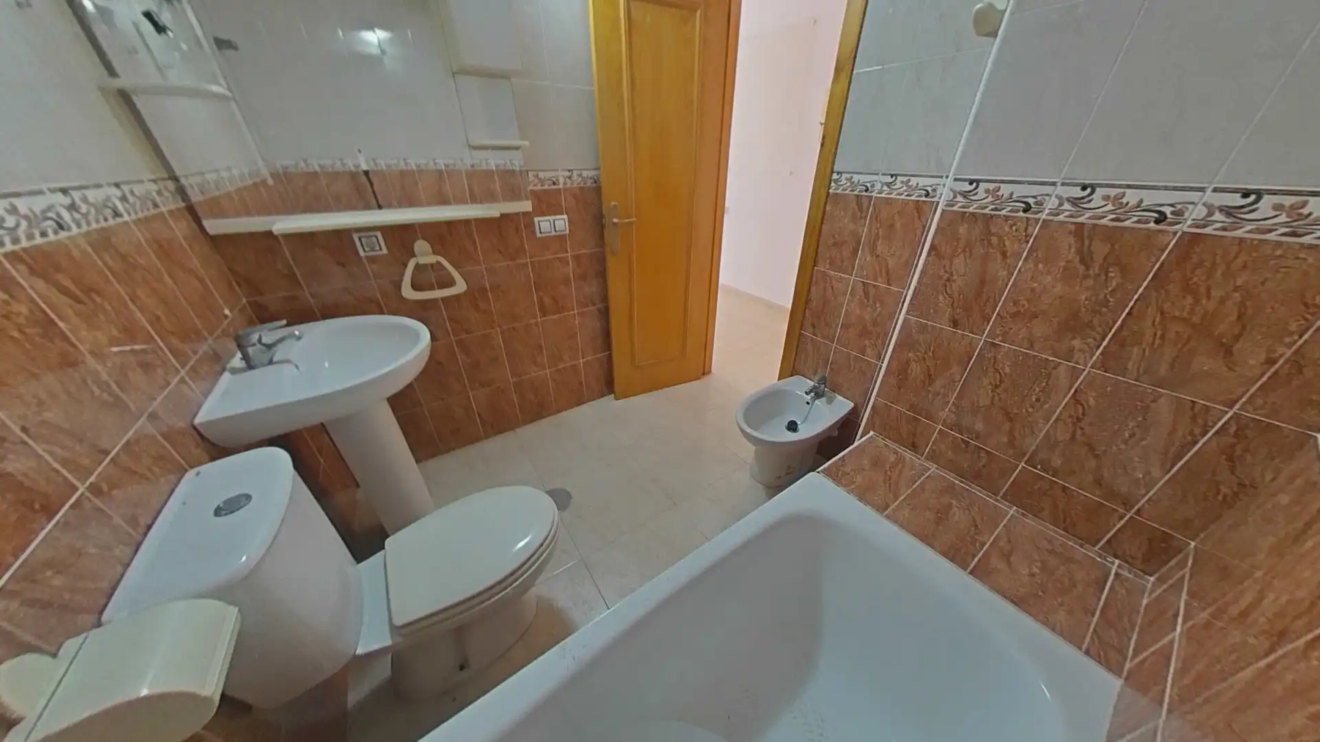Bany de Pis en venda en Torrevieja amb Balcó