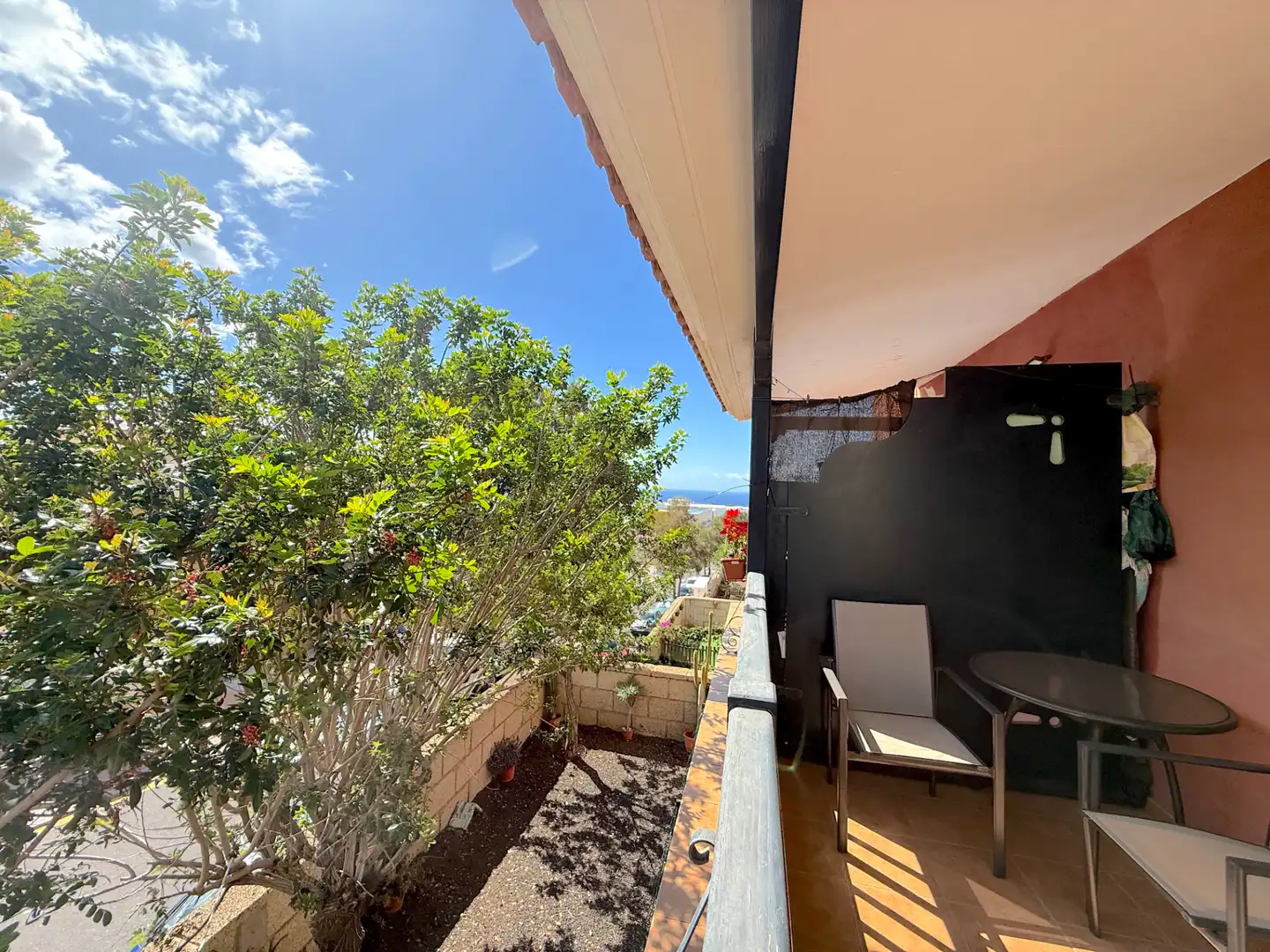 Vista exterior de Piso en venta en San Miguel de Abona con Terraza, Trastero y Amueblado
