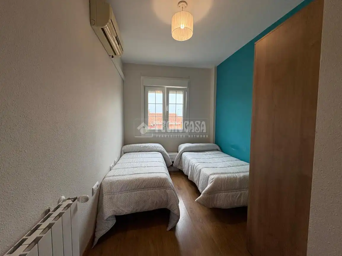 Habitación de Piso en venta en Talavera de la Reina con Piscina comunitaria