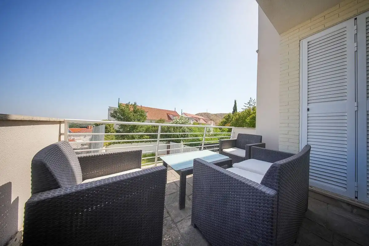 Terrassa de Casa adosada en venda en Aranjuez amb Aire condicionat, Calefacció i Jardí privat