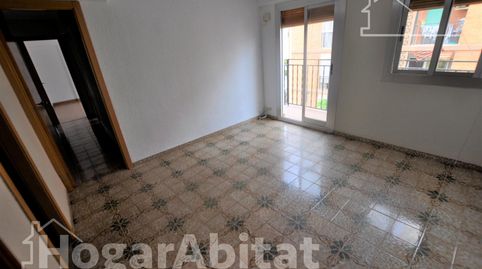 Foto 2 de Piso en venta en Carrer Joanot Martorell, El Mercado, Manises