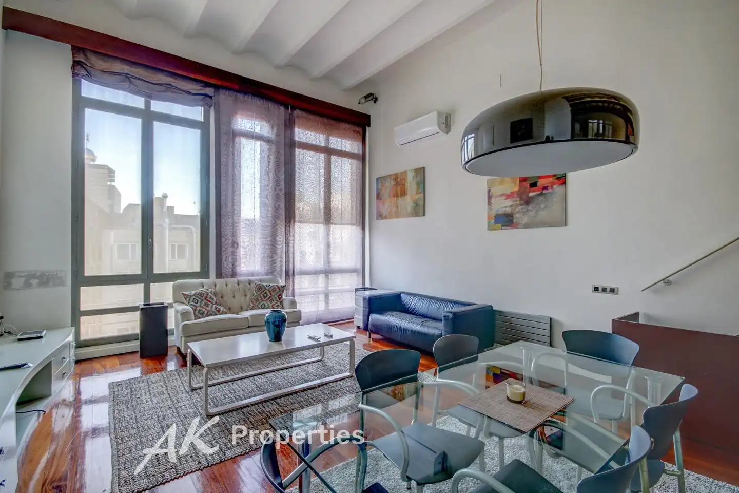 Piso con ascensor en venta en Eixample