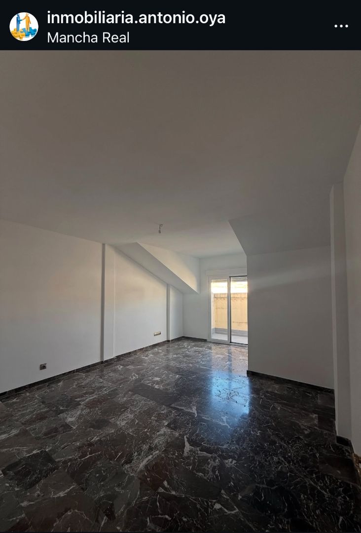 Attic for sale in Mancha Real  with Terrace, Storage room and Furnished