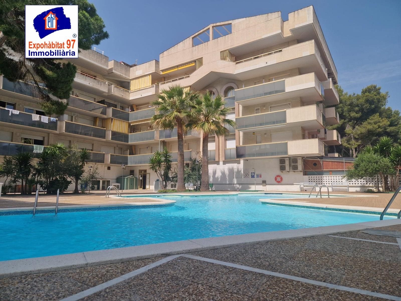 Exterior view of Attic for sale in Salou  with Heating, Terrace and Community pool