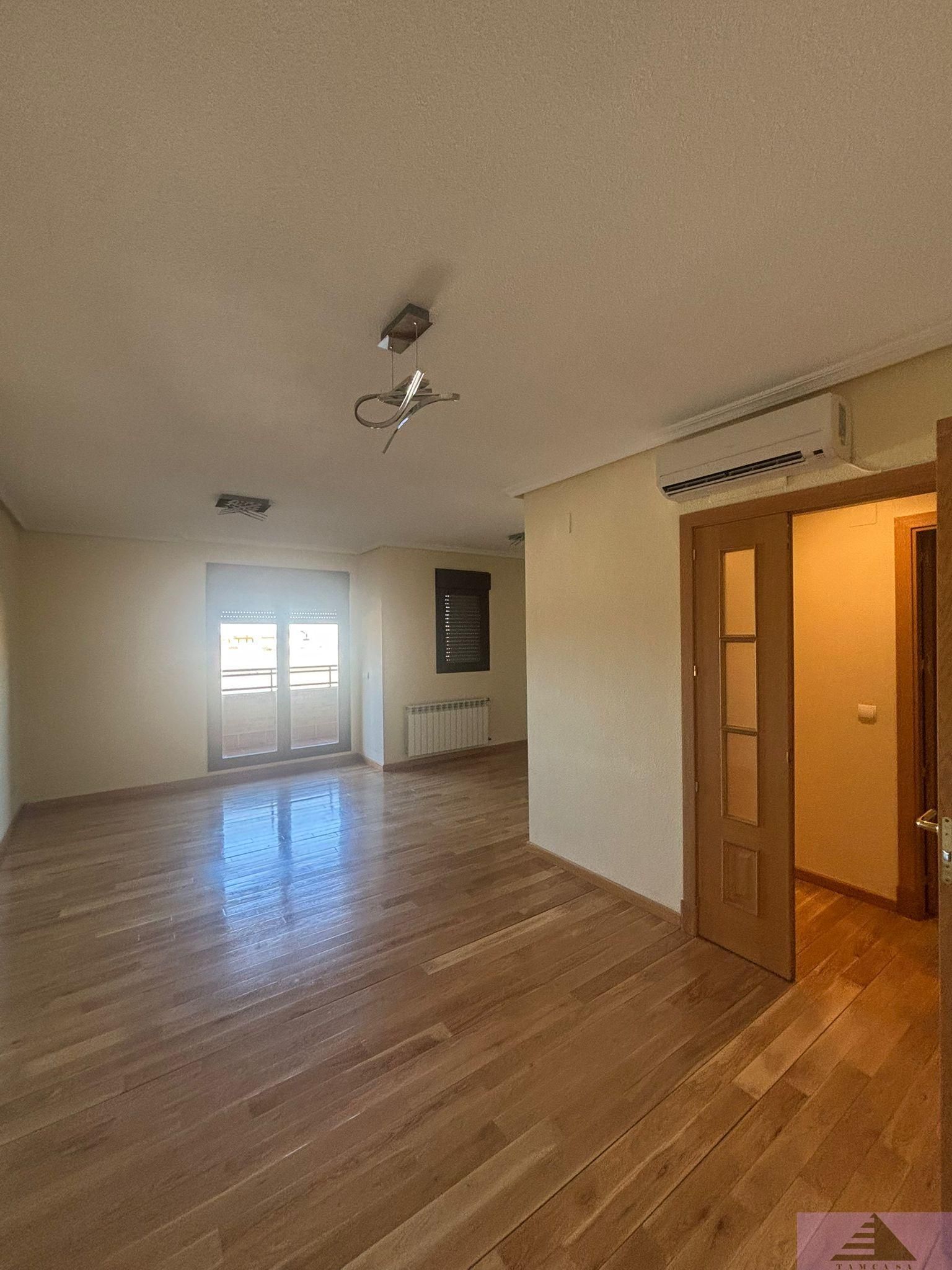 Living room of Flat to rent in Seseña  with Air Conditioner, Heating and Terrace