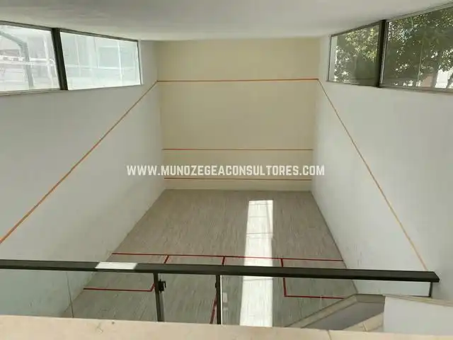 Piso con piscina en venta en Avenida de Joan Margarit, imagen 6