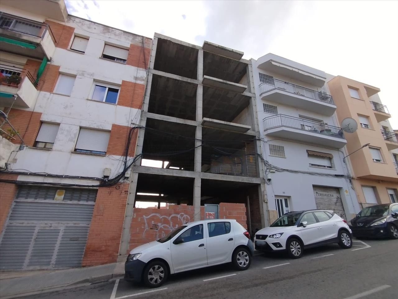 Aparcament de Casa adosada en venda en Esparreguera