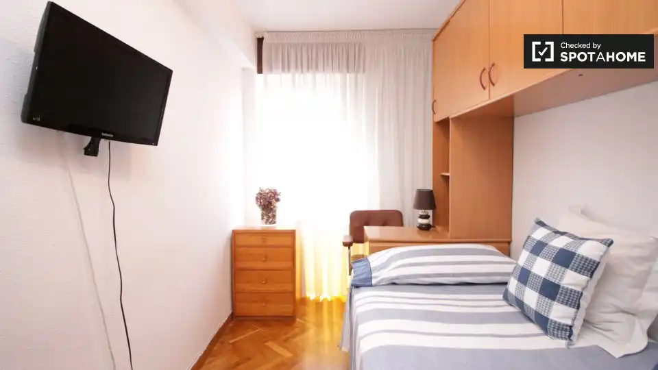 Room in Sant Martí de Provençals